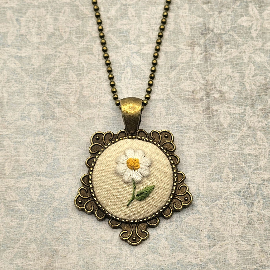 Daisy Flower Necklace - Brass - Hand Embroidery