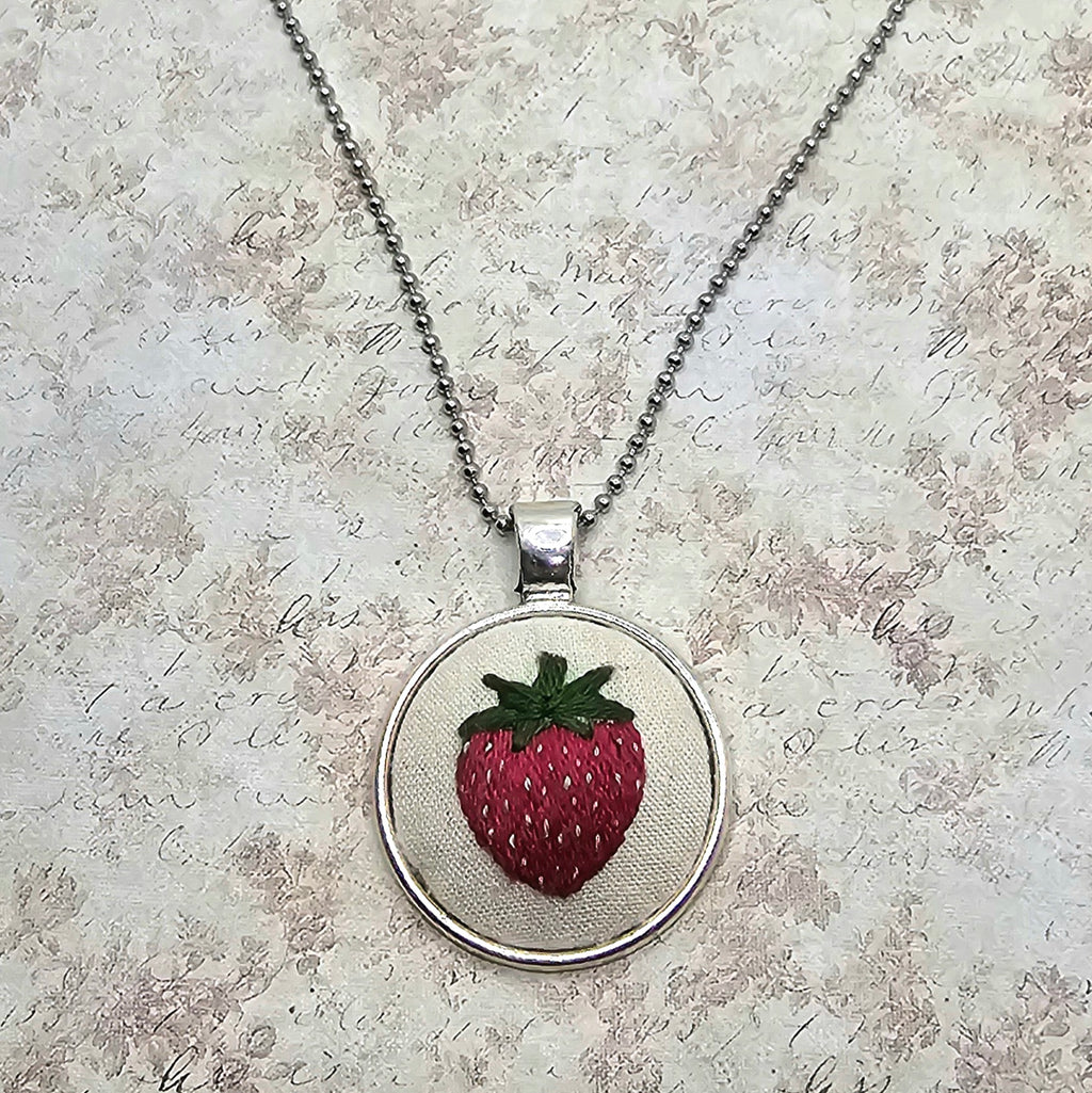 Strawberry Necklace - Silver - Hand Embroidery