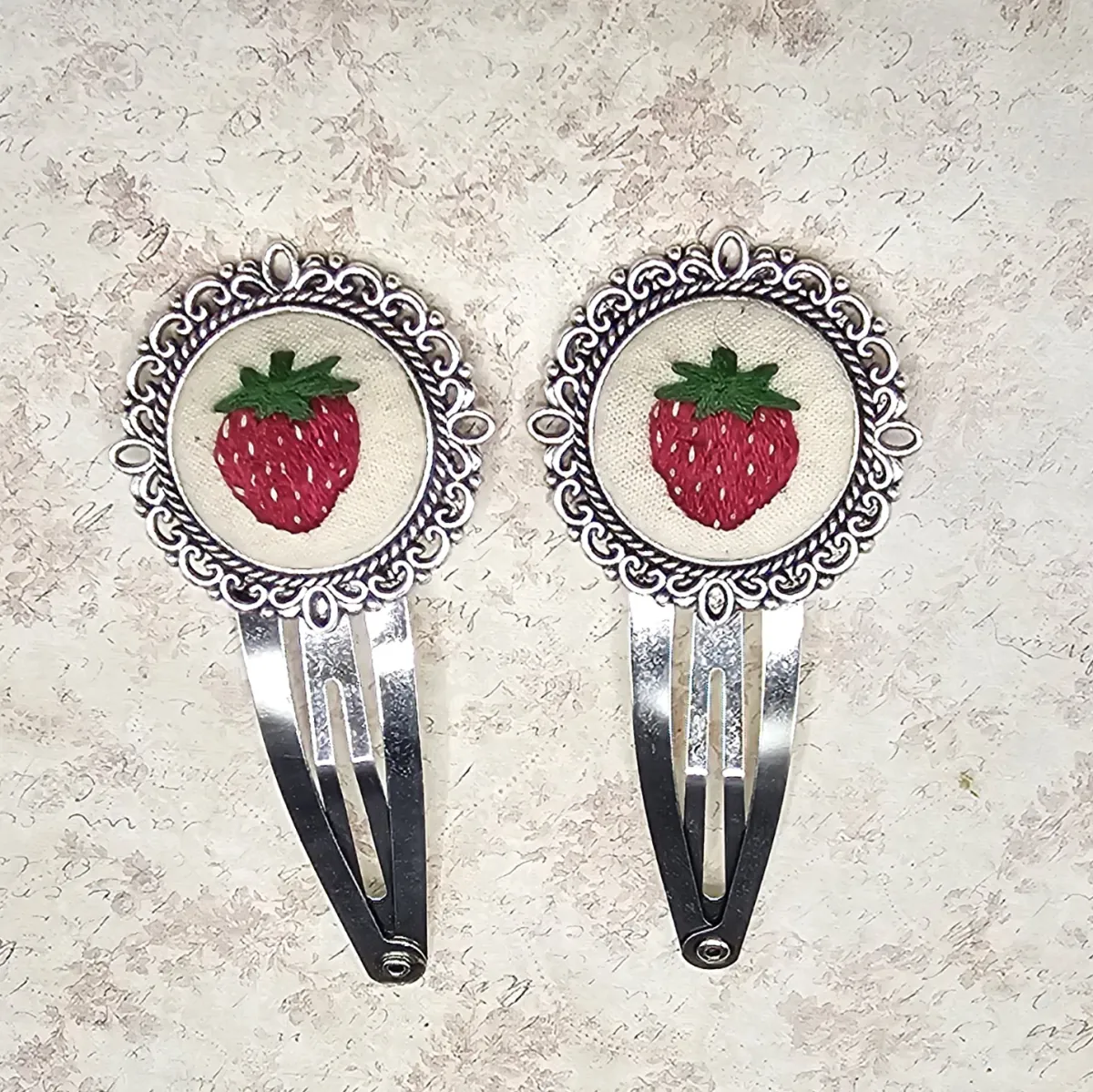 Strawberry Silver Barrette Set view 3
